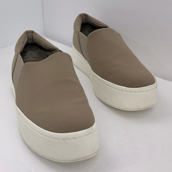 VINCE, LADIES SLIP ON/ WALKING SHOES, TOPE COLOR, FAUX SUADE, SIZE 6.5M - Picture 5 of 16